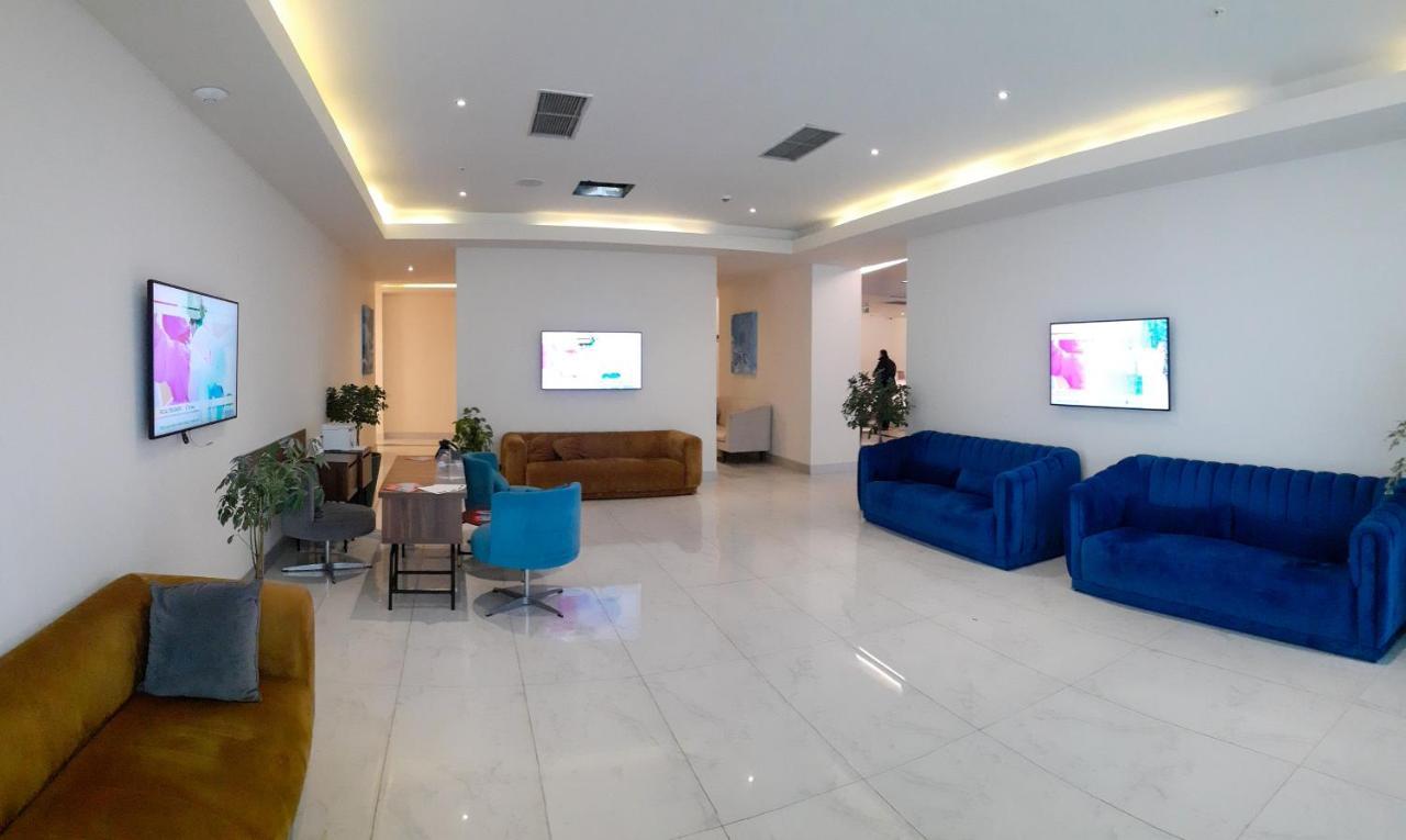 Only Front Sea View, No Side View, Wonderful Panorama, High Floor, Location Guarantee Lejlighedshotel Batumi Eksteriør billede
